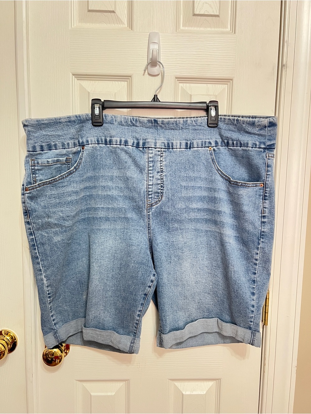 Terra & Sky Light Blue Denim Bermuda Shorts